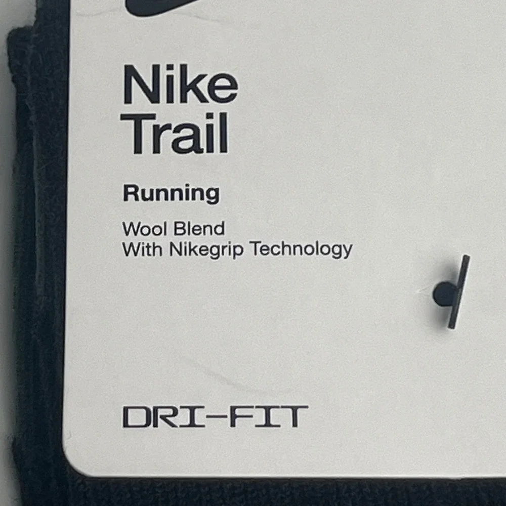 2 pair Nike Trail Running Crew Socks Black Wool Blend Dri-FIT‎ Men's Size 6-7.5